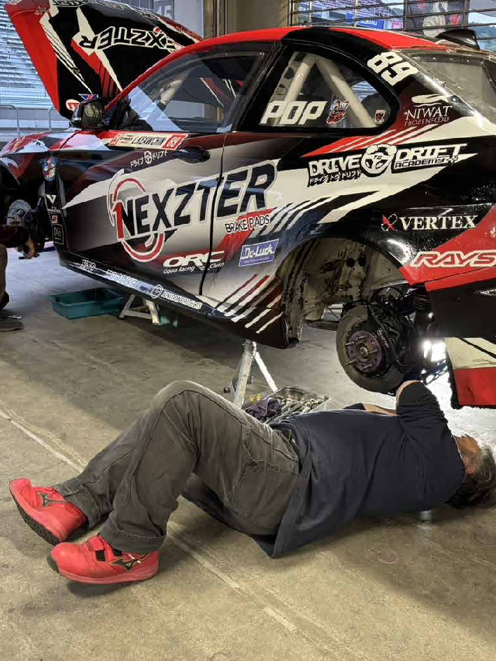 レーシングサポート：競技車両メンテナンス